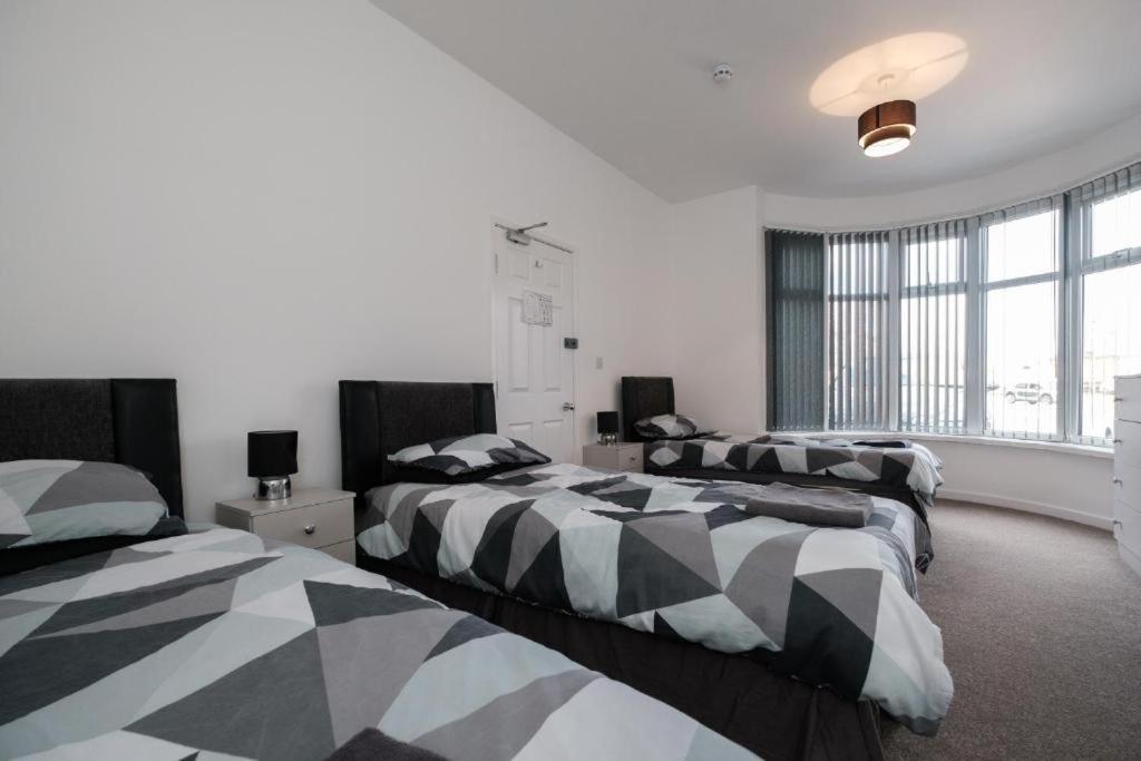 Hotel Oyo The Pickering Park 4*